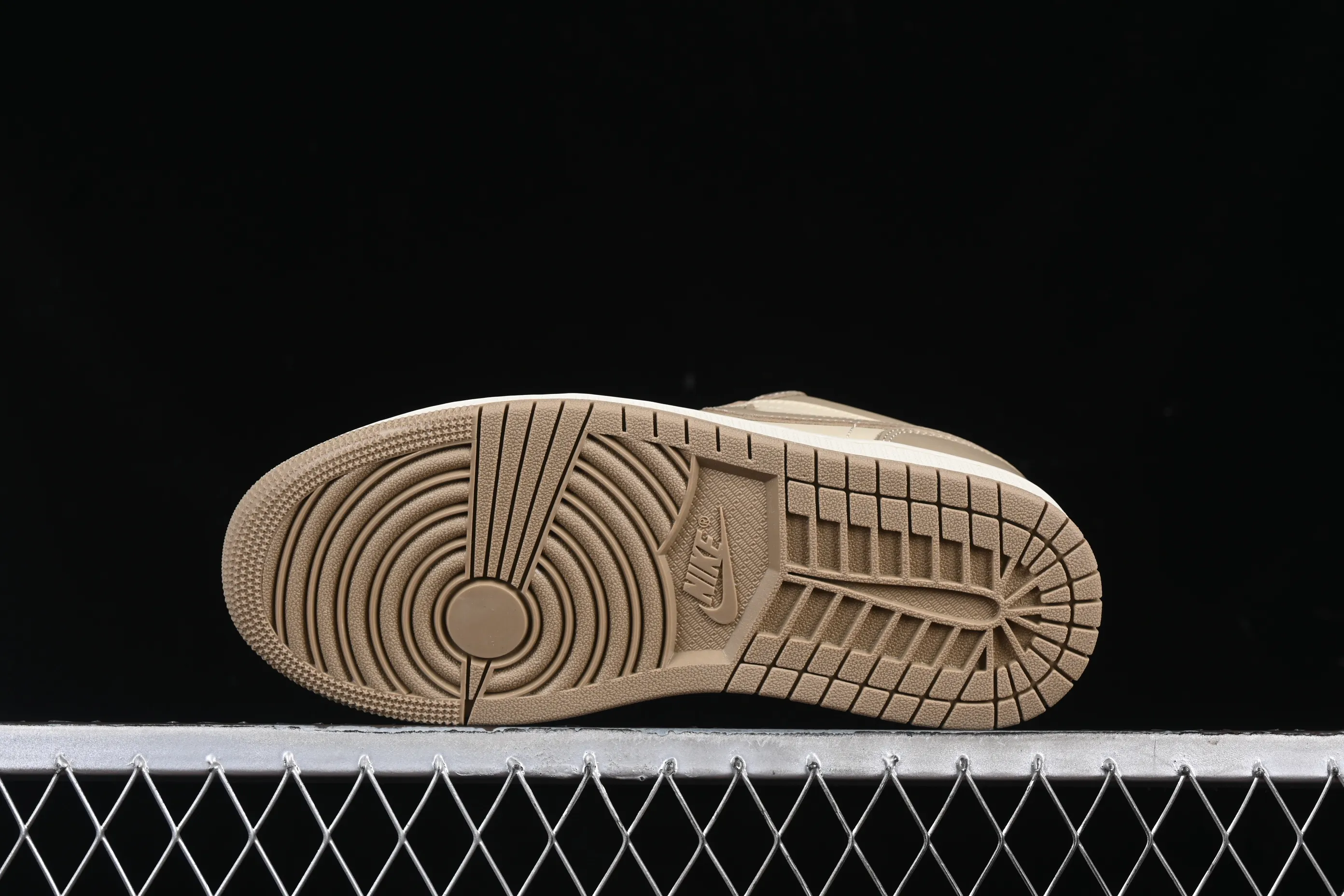 All categories Air Jordan Jordan series basketball shoes Air Jordan 1 Low Air Jordan 1 Low AJ1 Joe 1 wheat ear color low-top cultural casual sneakers DC0774-203